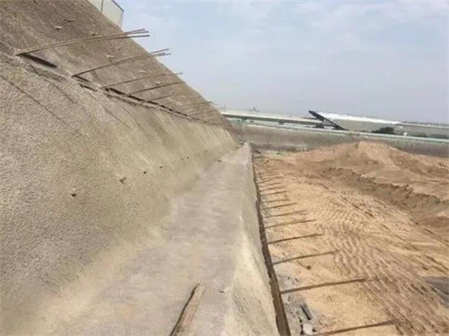 中山河道边坡加固